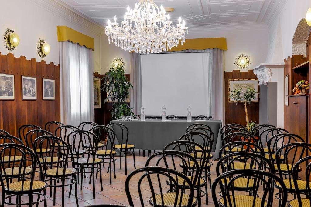 Hotel Don Abbondio Lecco Létesítmények fotó